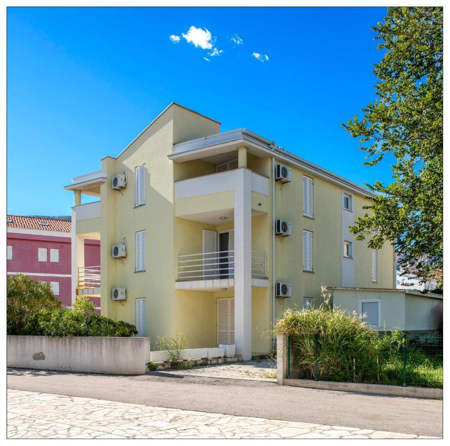 Apartments Mikac With Terrace Baška Dış mekan fotoğraf